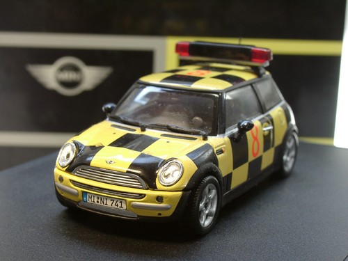 Minichamps mini cooper follw - minichamps,